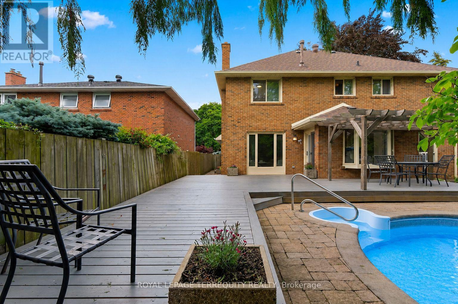 236 Whitchurch Mews, Mississauga, Ontario  L5A 4B3 - Photo 36 - W13473324