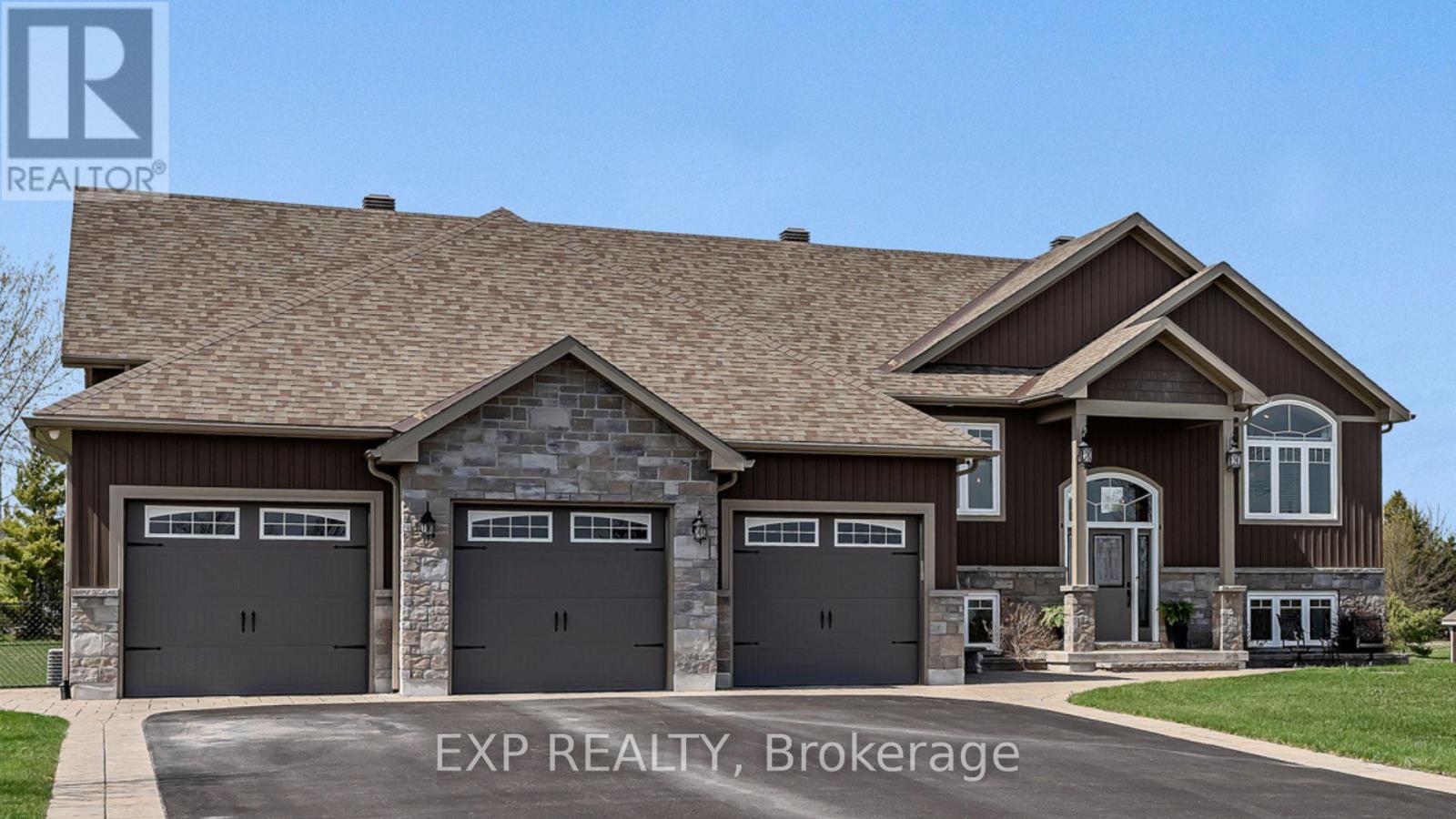 250 BRISTOW ROAD, Montague, Ontario