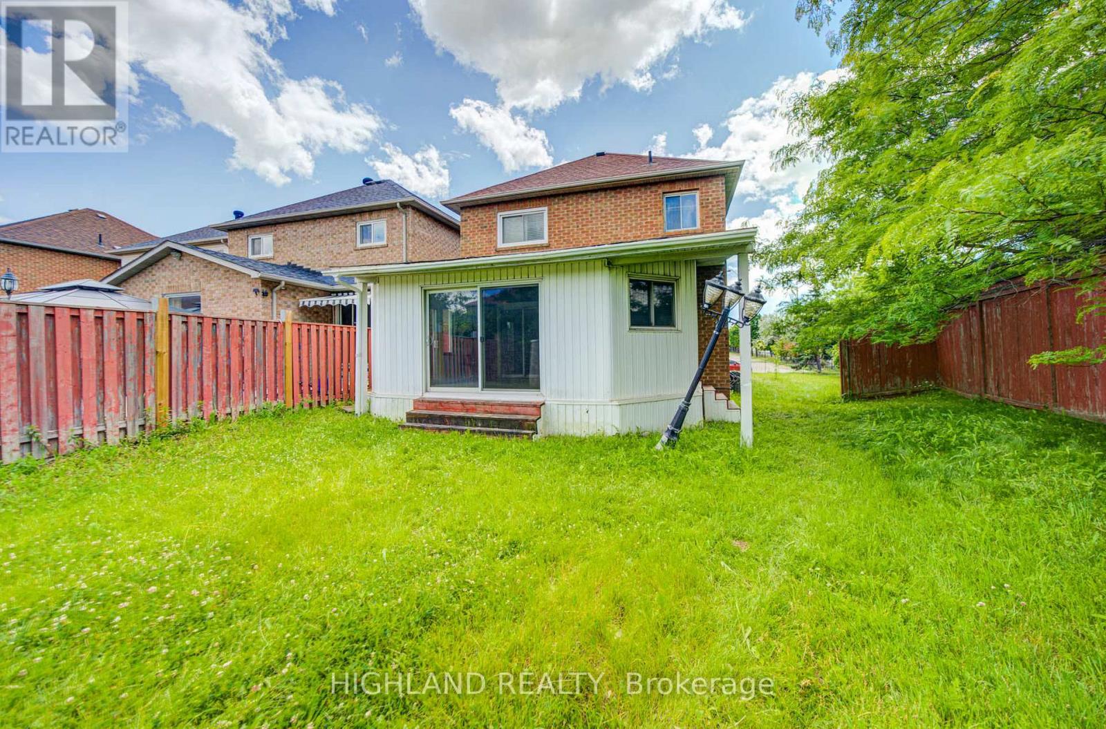 Upper Level - 5327 Landsborough Avenue, Mississauga, Ontario  L5R 3X1 - Photo 25 - W13474334