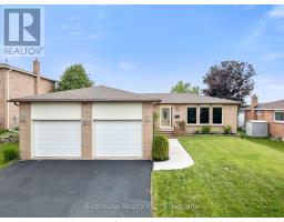 46 CORNEIL STREET, Kawartha Lakes, Ontario