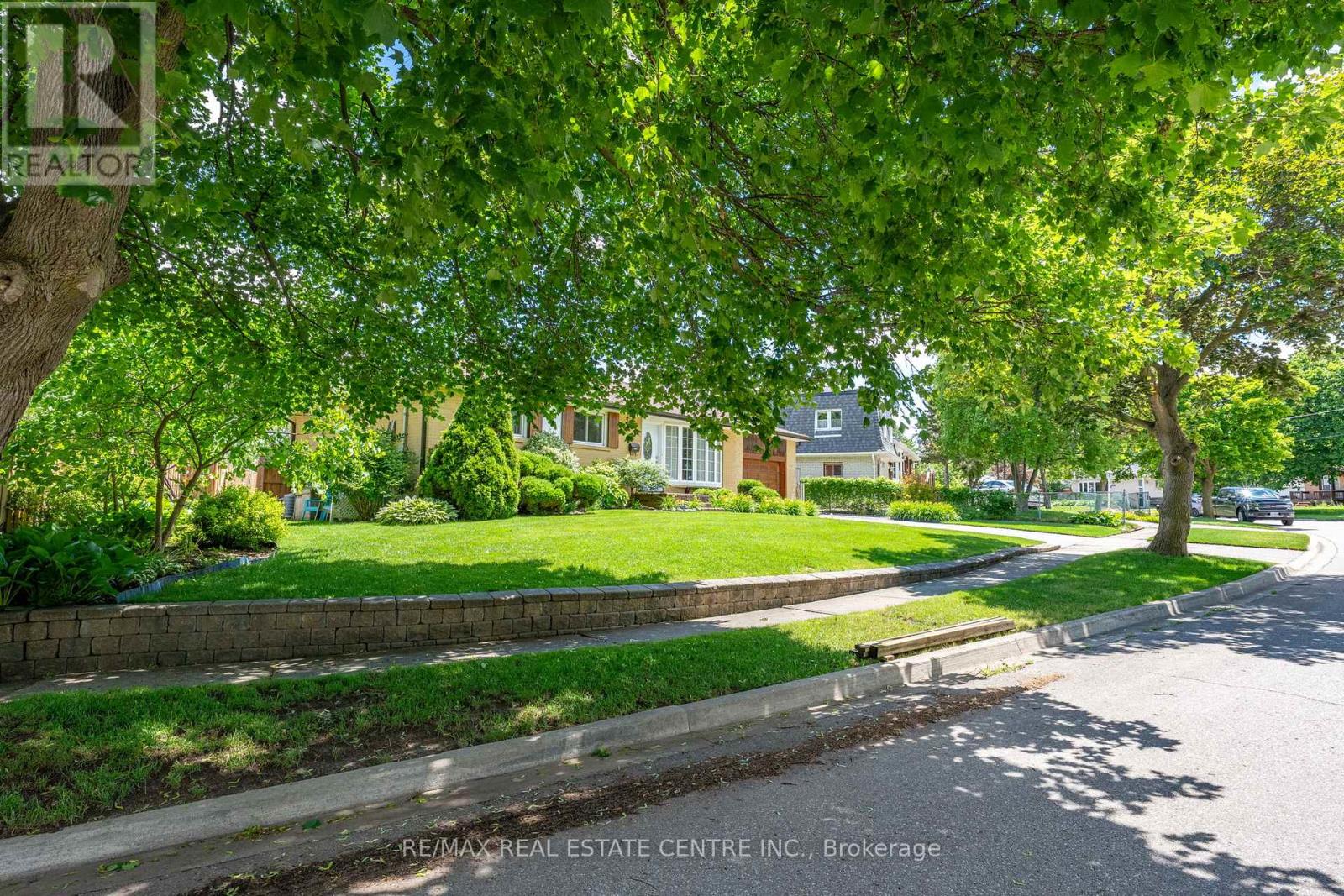 5 Hale Drive, Halton Hills, Ontario  L7G 4C3 - Photo 47 - W13474780