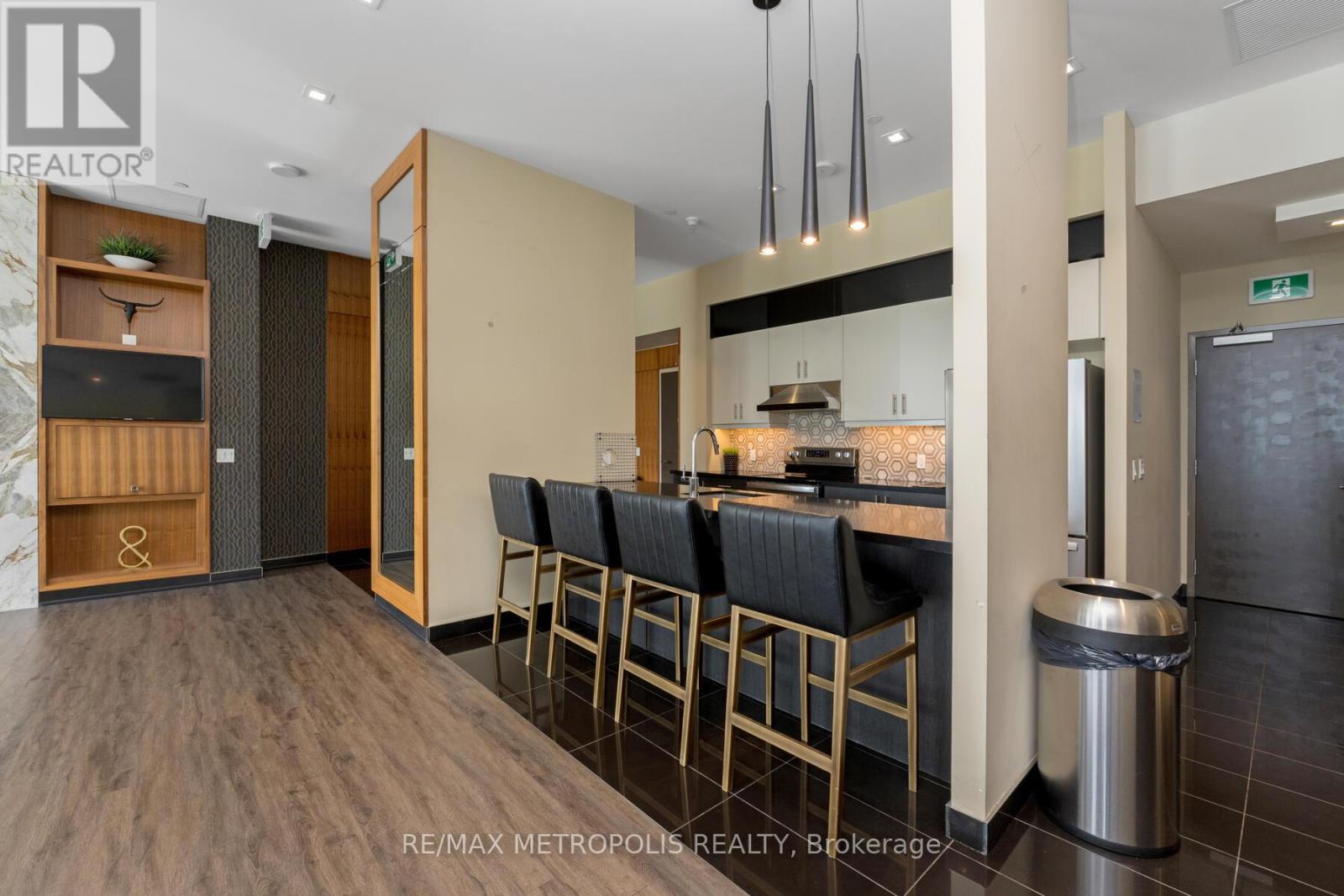 503 - 15 Zorra Street, Toronto, Ontario  M8Z 0C1 - Photo 38 - W13474876