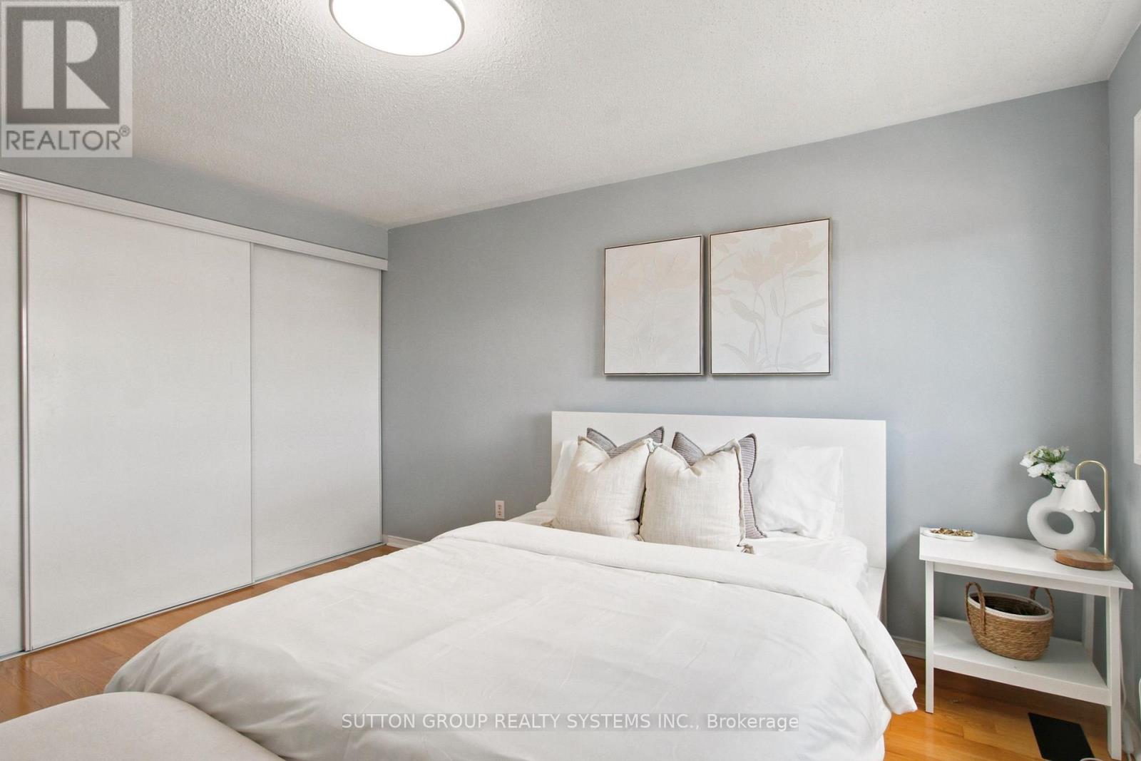 146 Tarragona Boulevard, Toronto, Ontario  M6N 5C5 - Photo 23 - W13474984