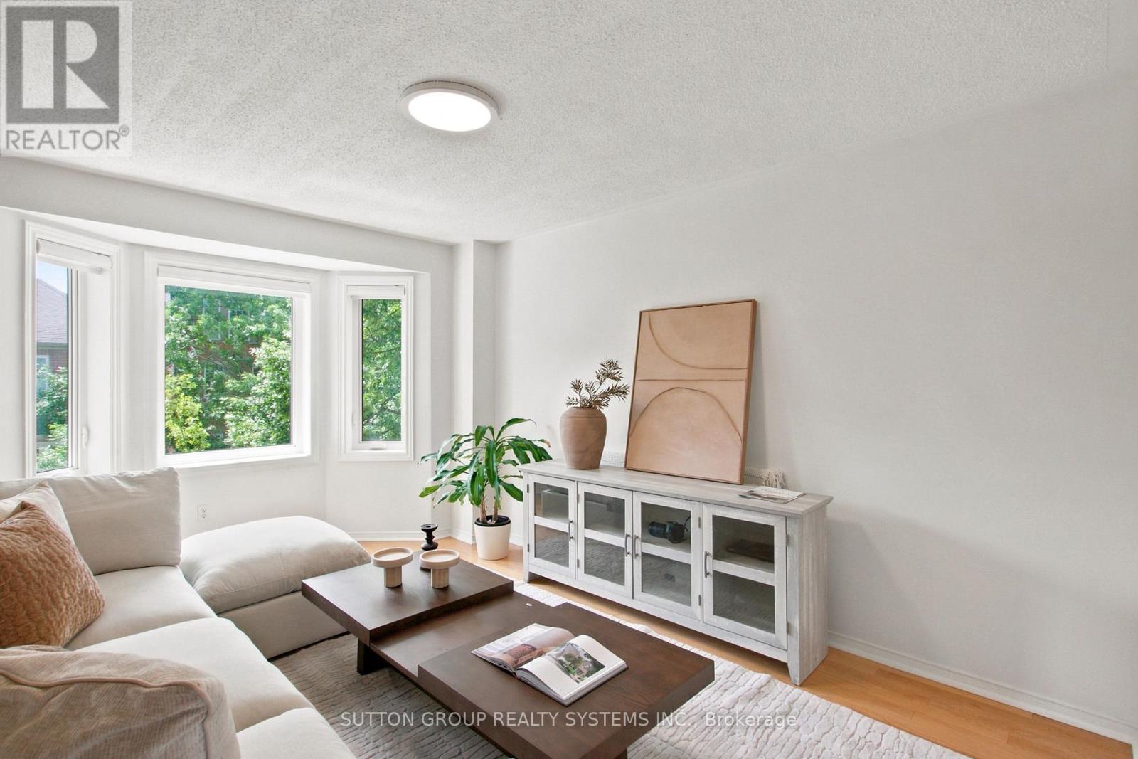 146 Tarragona Boulevard, Toronto, Ontario  M6N 5C5 - Photo 16 - W13474984