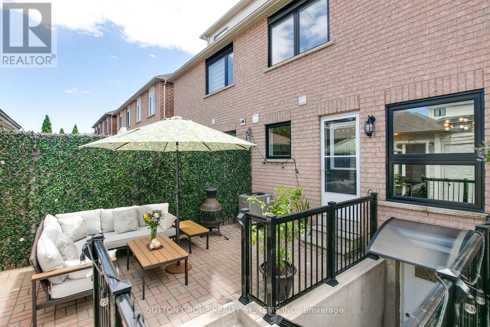 146 Tarragona Boulevard, Toronto, Ontario  M6N 5C5 - Photo 34 - W13474984