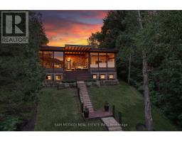 2084 GRAND BOULEVARD, Burlington, Ontario