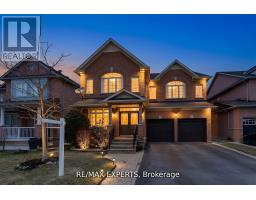 13 VILLAGEWOOD STREET, Brampton, Ontario