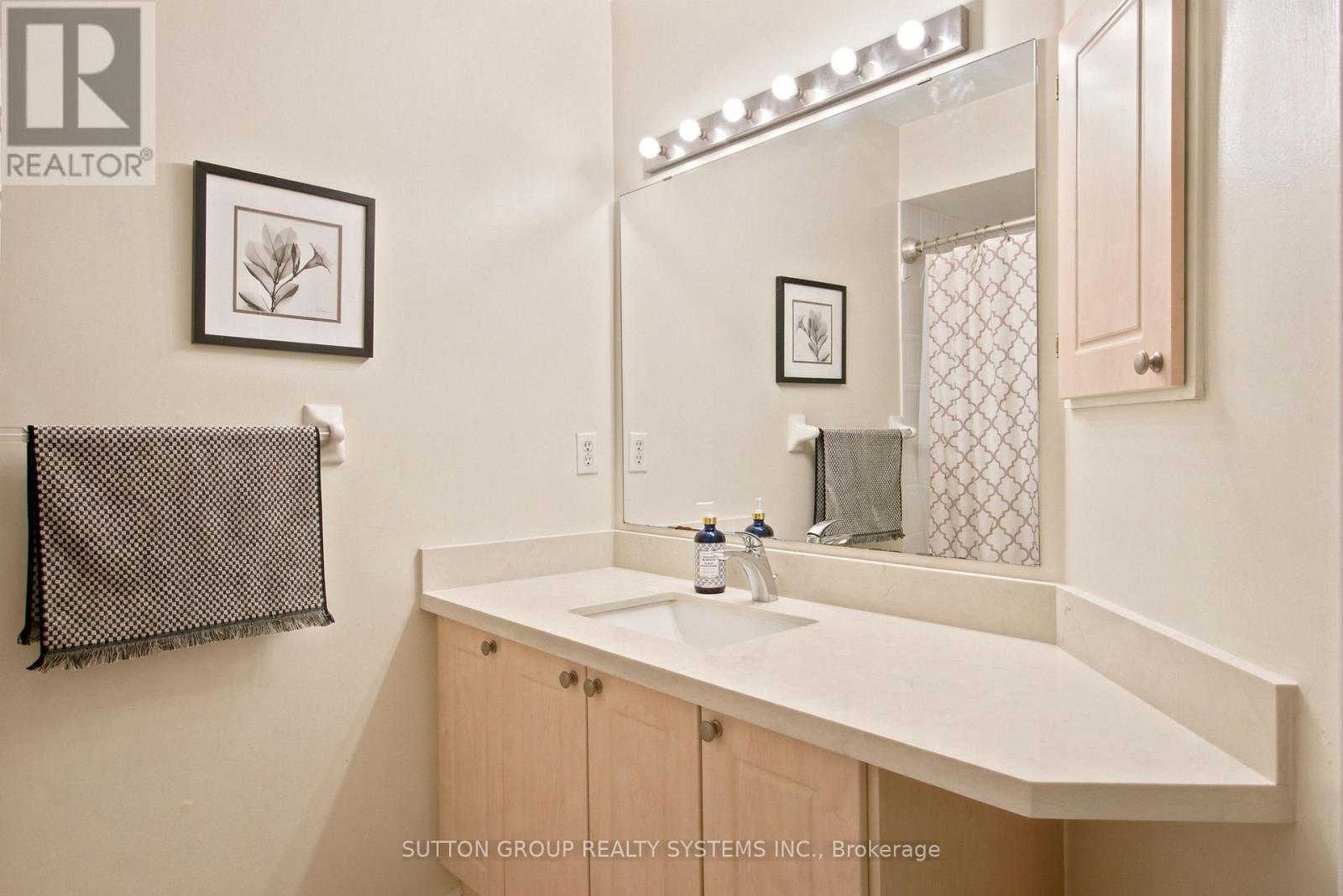 146 Tarragona Boulevard, Toronto, Ontario  M6N 5C5 - Photo 21 - W13474984