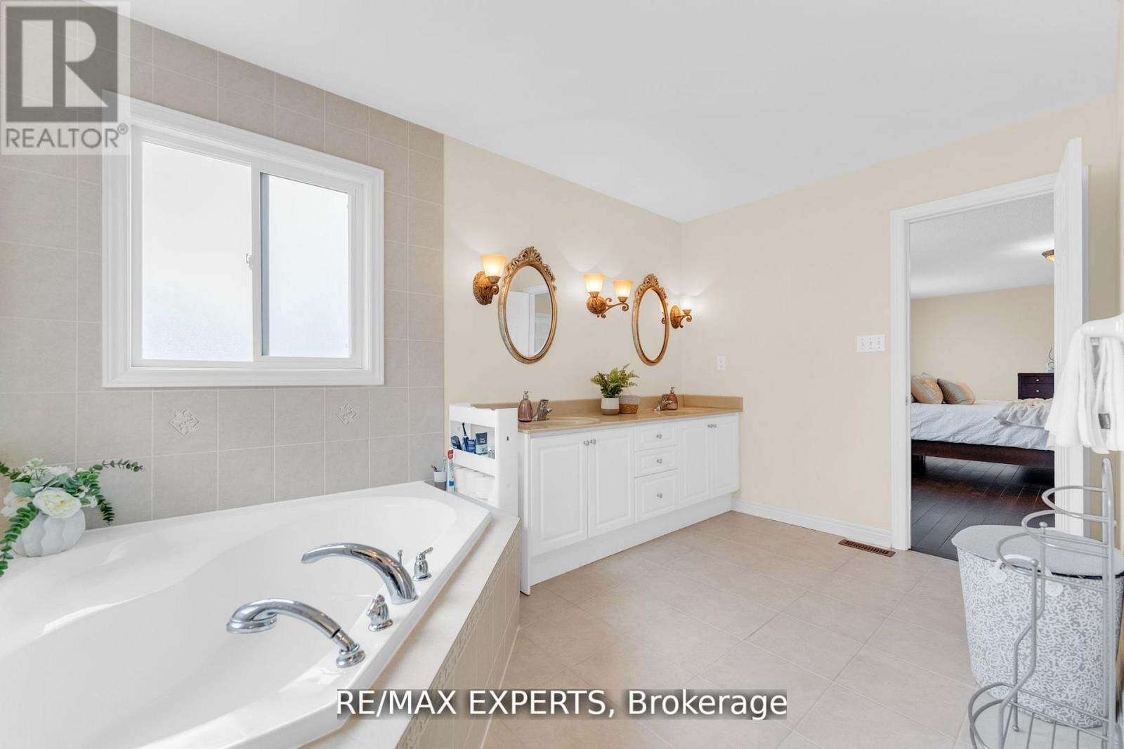13 Villagewood Street, Brampton, Ontario L6P 2C3 - Photo 29 - W13475150