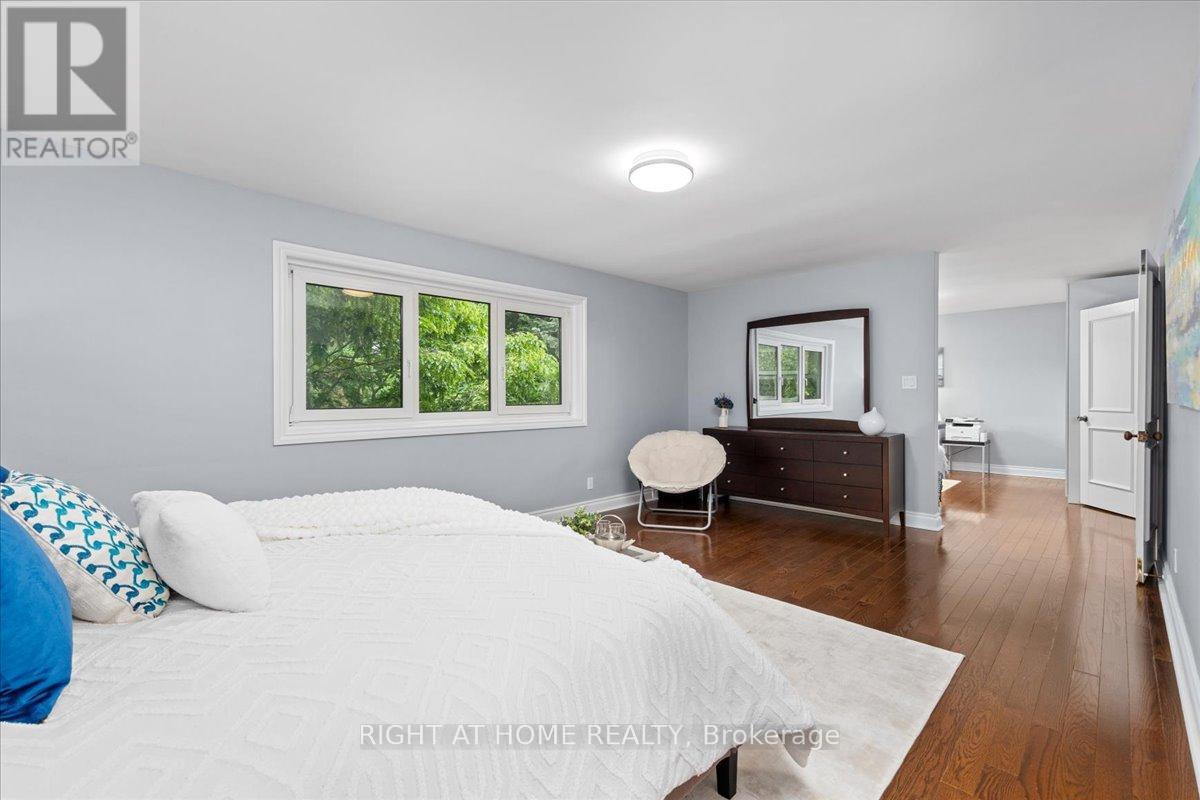437 The Kingsway, Toronto, Ontario  M9A 3W1 - Photo 26 - W13475116