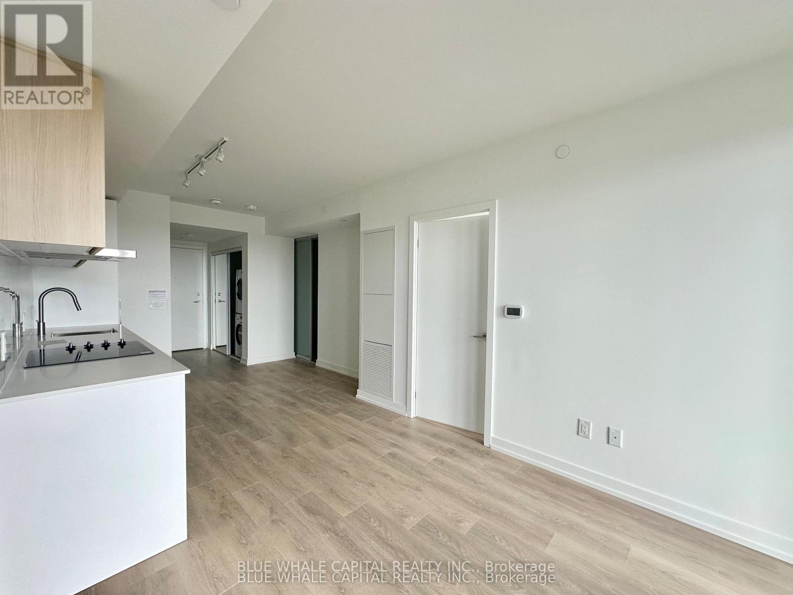 816 - 1100 Sheppard Avenue W, Toronto, Ontario  M3J 0H1 - Photo 6 - W13475120