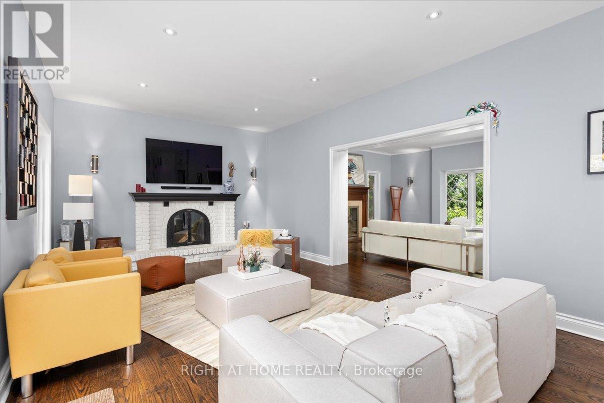 437 The Kingsway, Toronto, Ontario  M9A 3W1 - Photo 9 - W13475116