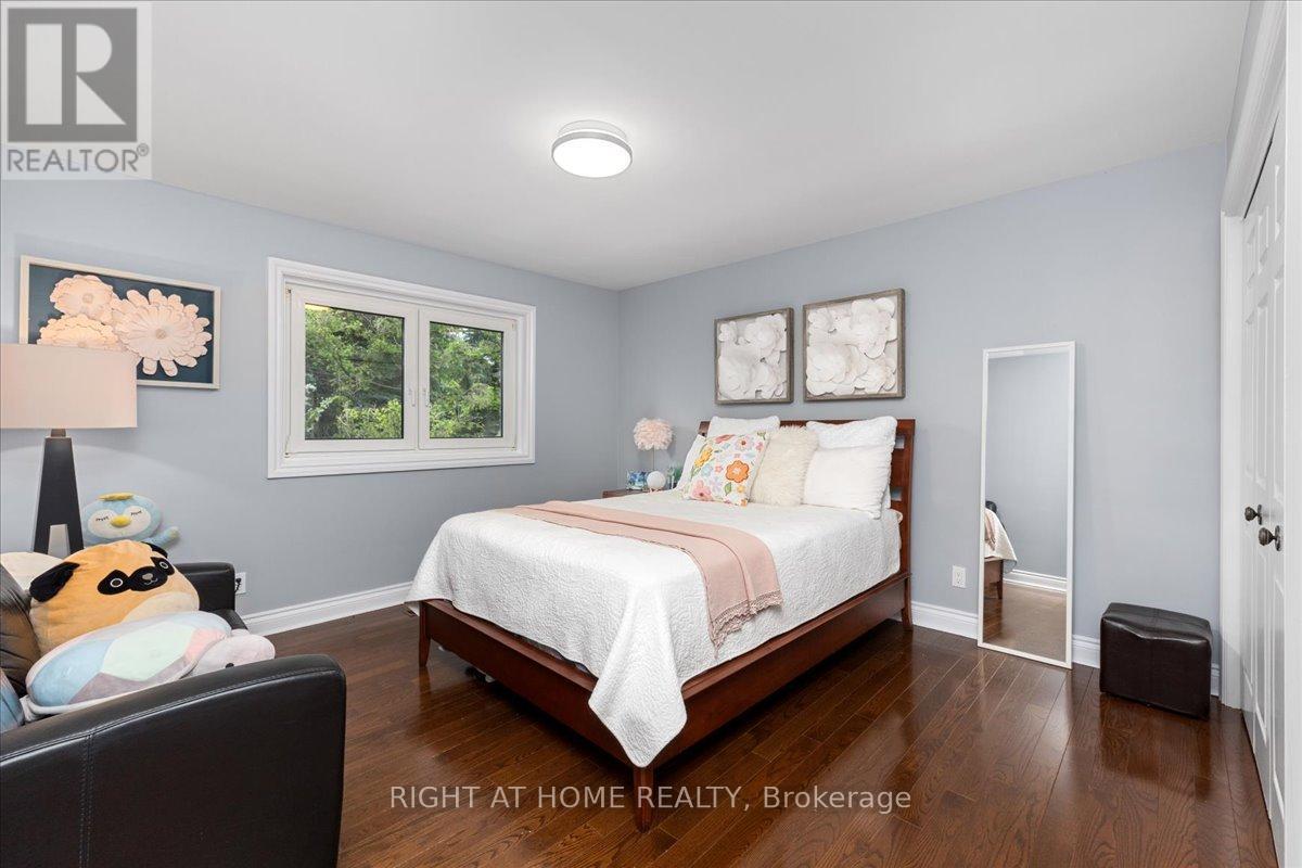 437 The Kingsway, Toronto, Ontario  M9A 3W1 - Photo 24 - W13475116
