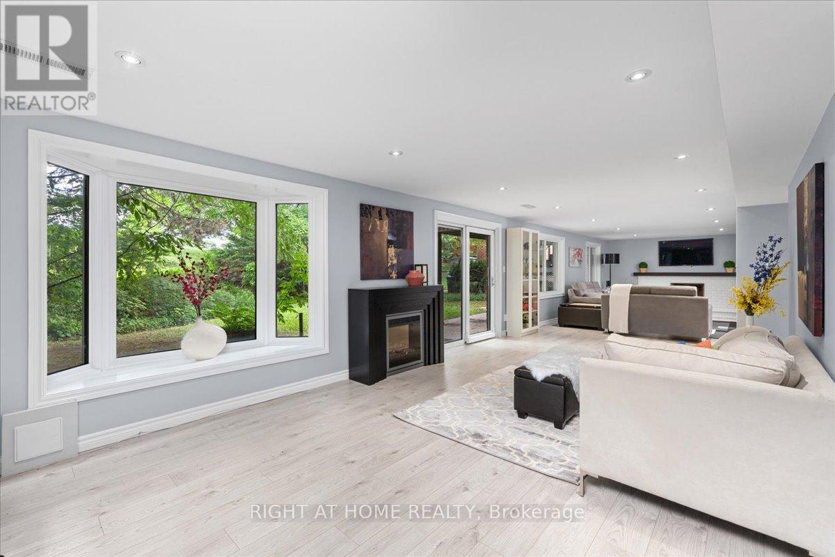437 The Kingsway, Toronto, Ontario  M9A 3W1 - Photo 30 - W13475116