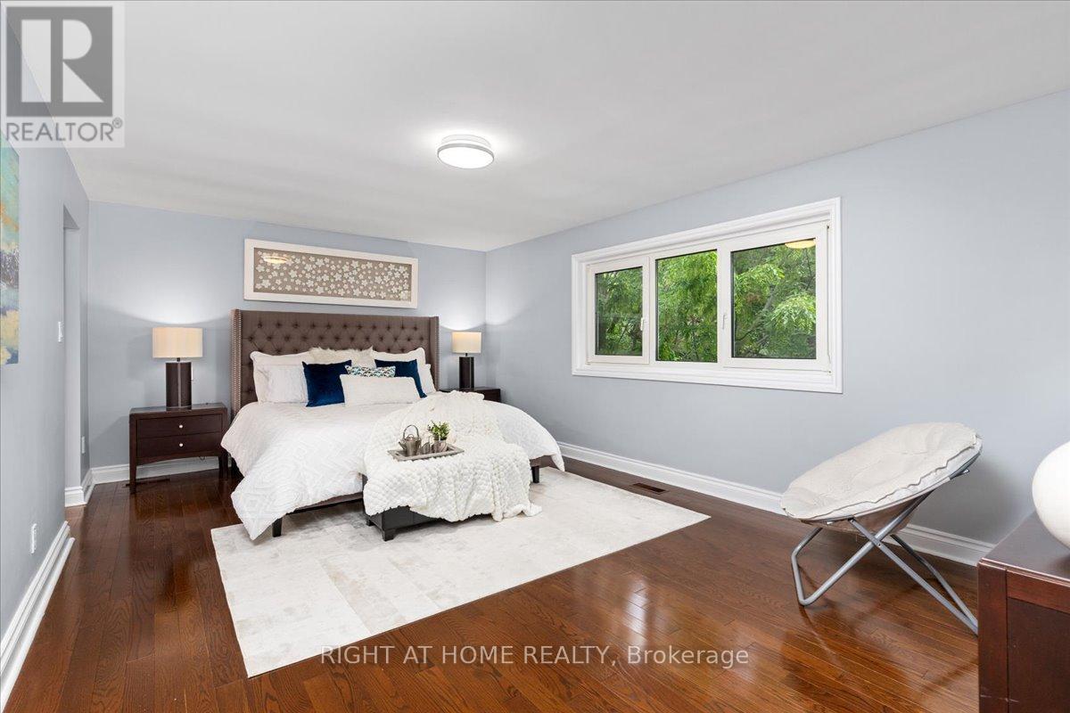 437 The Kingsway, Toronto, Ontario  M9A 3W1 - Photo 25 - W13475116