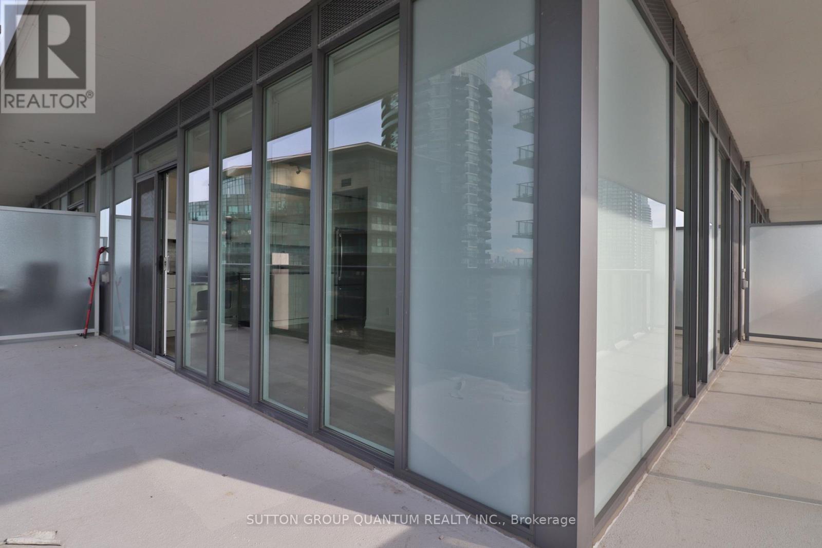 1410 - 56 ANNIE CRAIG DRIVE, Toronto, Ontario