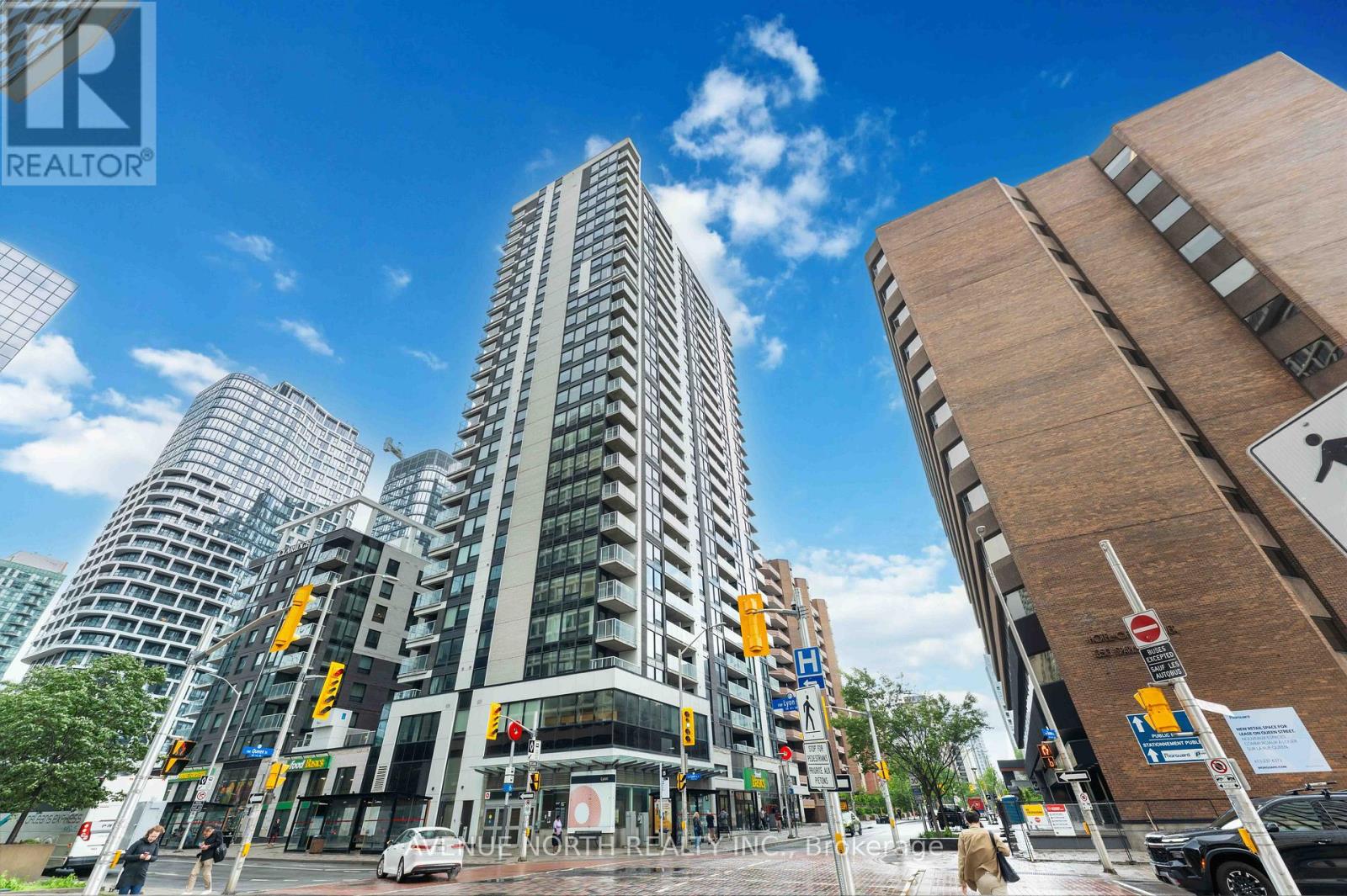 2405 - 340 QUEEN STREET, Ottawa, Ontario