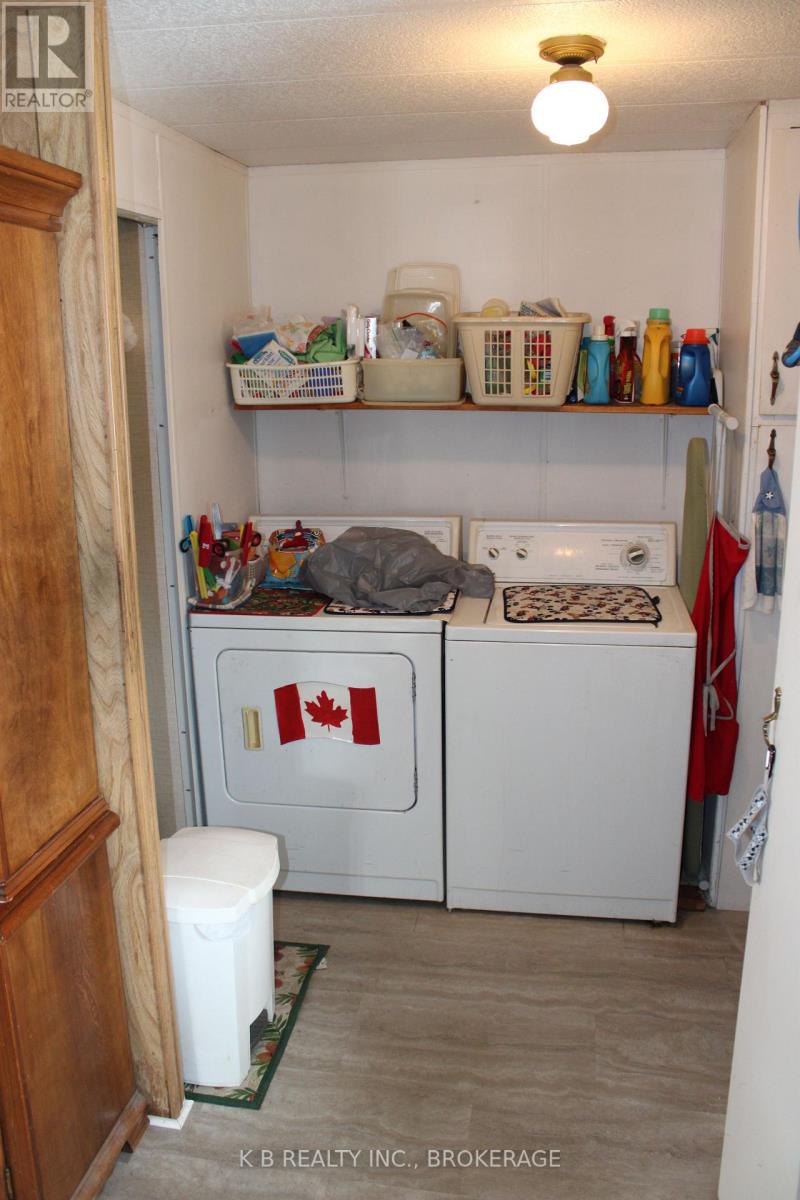 6 Cedar Street W, Greater Napanee, Ontario  K7R 3L1 - Photo 12 - X12864204