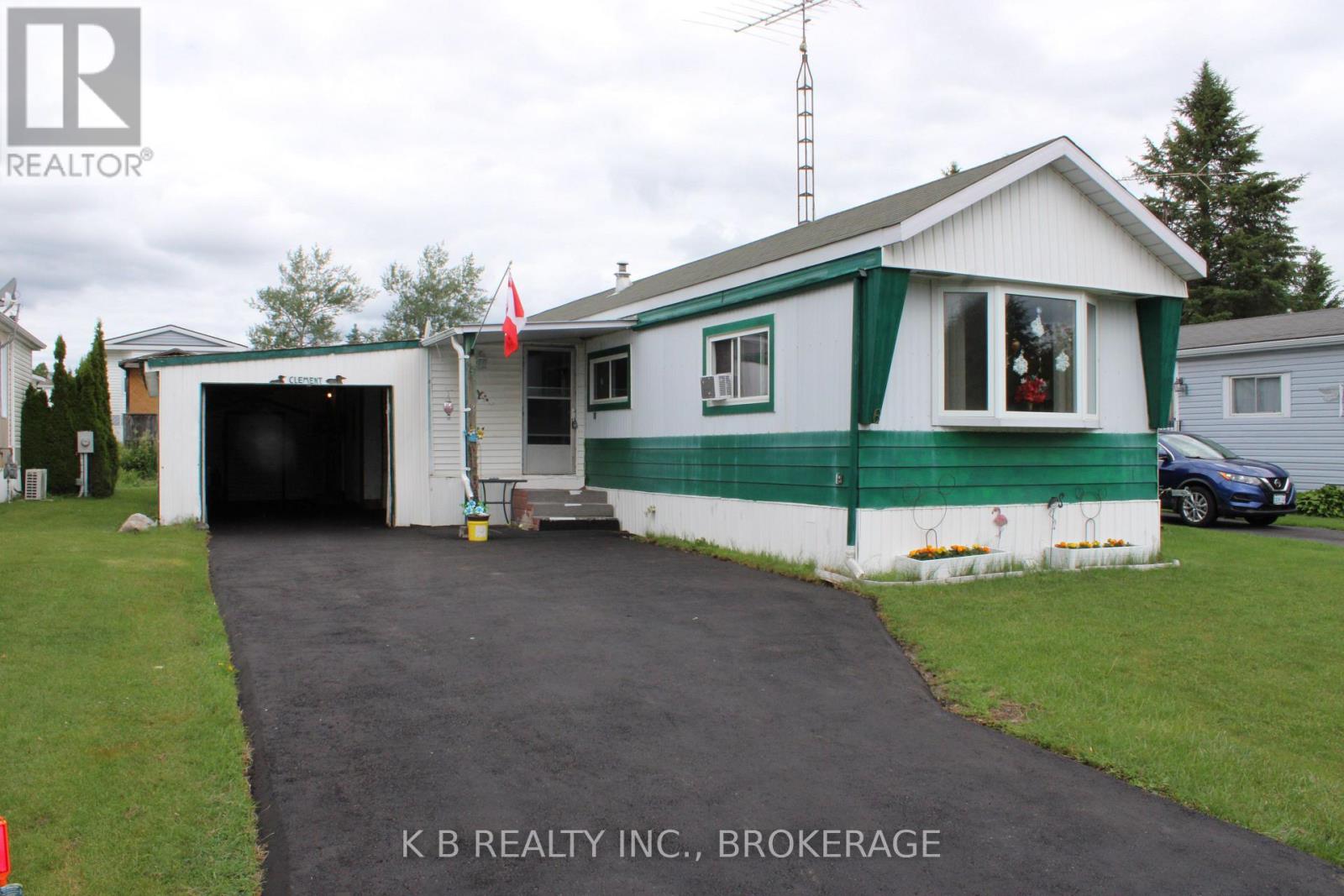 6 Cedar Street W, Greater Napanee, Ontario  K7R 3L1 - Photo 17 - X12864204