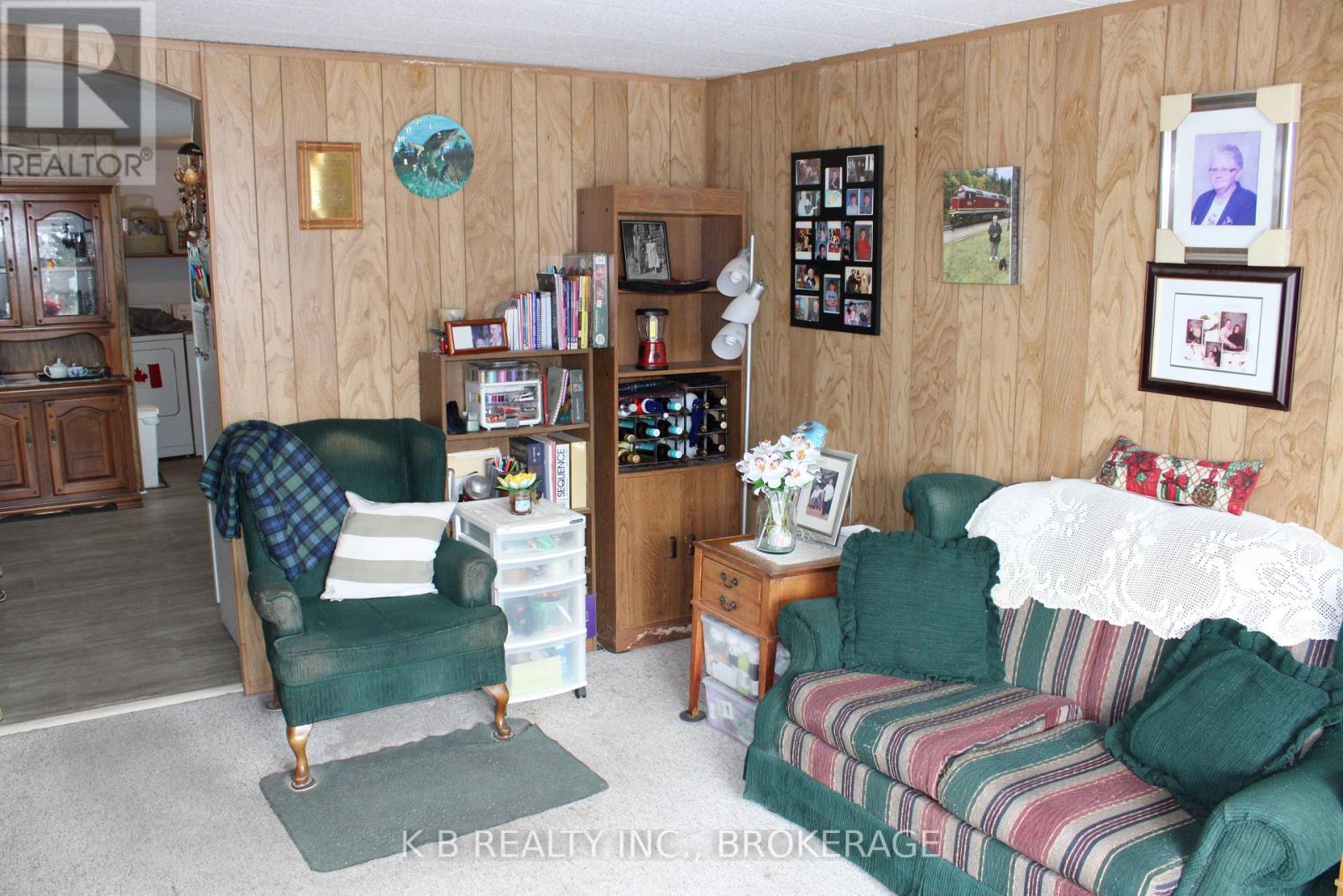 6 Cedar Street W, Greater Napanee, Ontario  K7R 3L1 - Photo 6 - X12864204