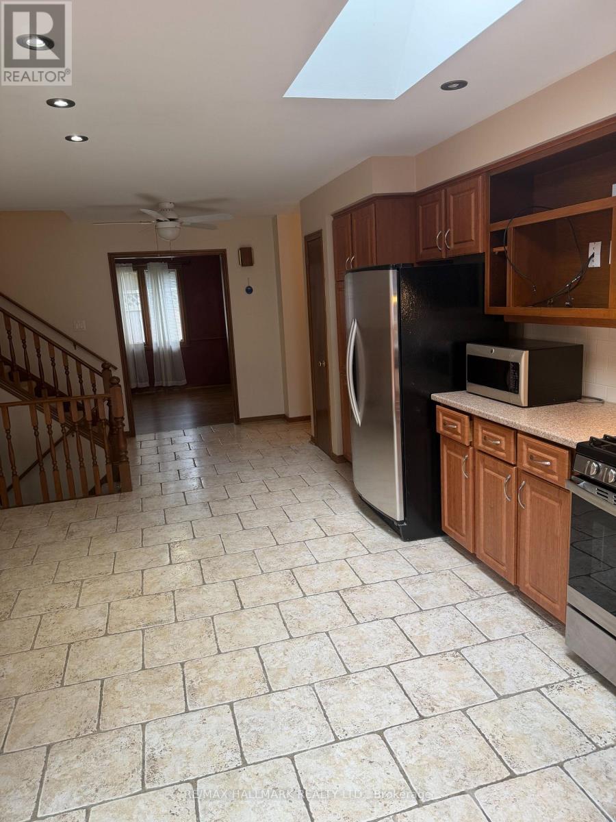75 Golfview Crescent, London South, Ontario  N6C 5N4 - Photo 8 - X13477534