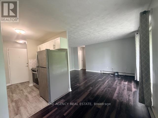 307 - 76 Vanier Drive, Chatham-Kent, Ontario  N7L 2T2 - Photo 4 - X13477696