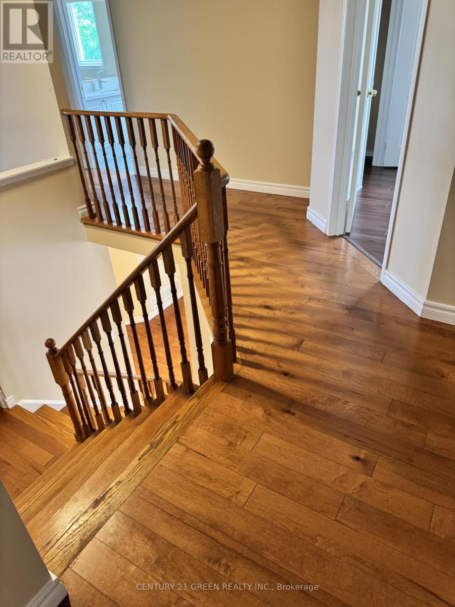 Upper - 474 Denyes Way, Milton, Ontario  L9T 6X2 - Photo 9 - W13475354