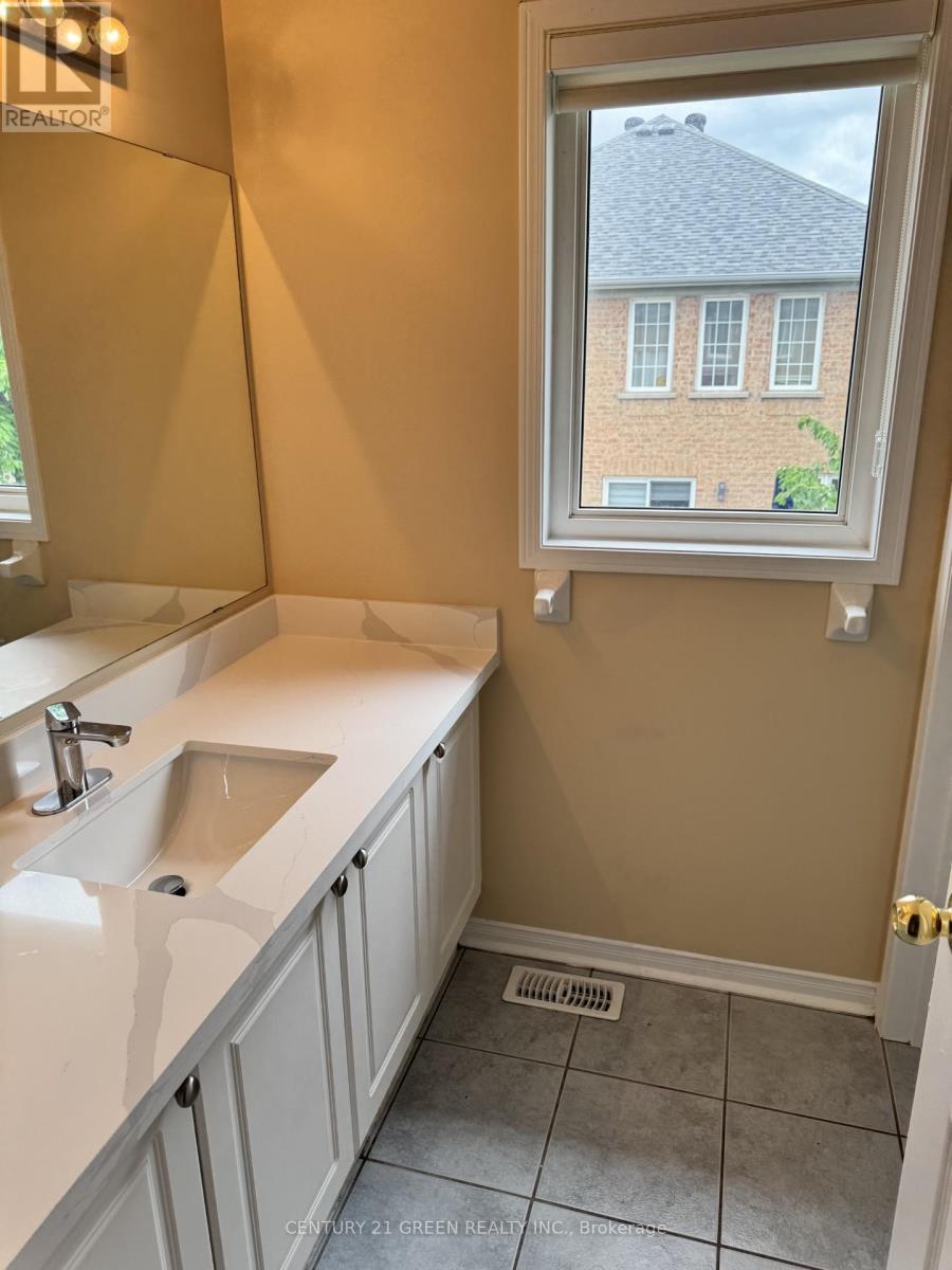 Upper - 474 Denyes Way, Milton, Ontario  L9T 6X2 - Photo 12 - W13475354