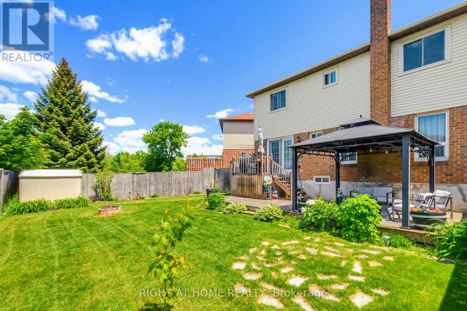 16 Marengo Court S, Brampton, Ontario  L6S 4H6 - Photo 35 - W13475468