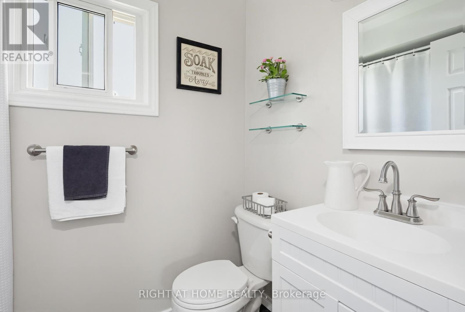 16 Marengo Court S, Brampton, Ontario  L6S 4H6 - Photo 25 - W13475468