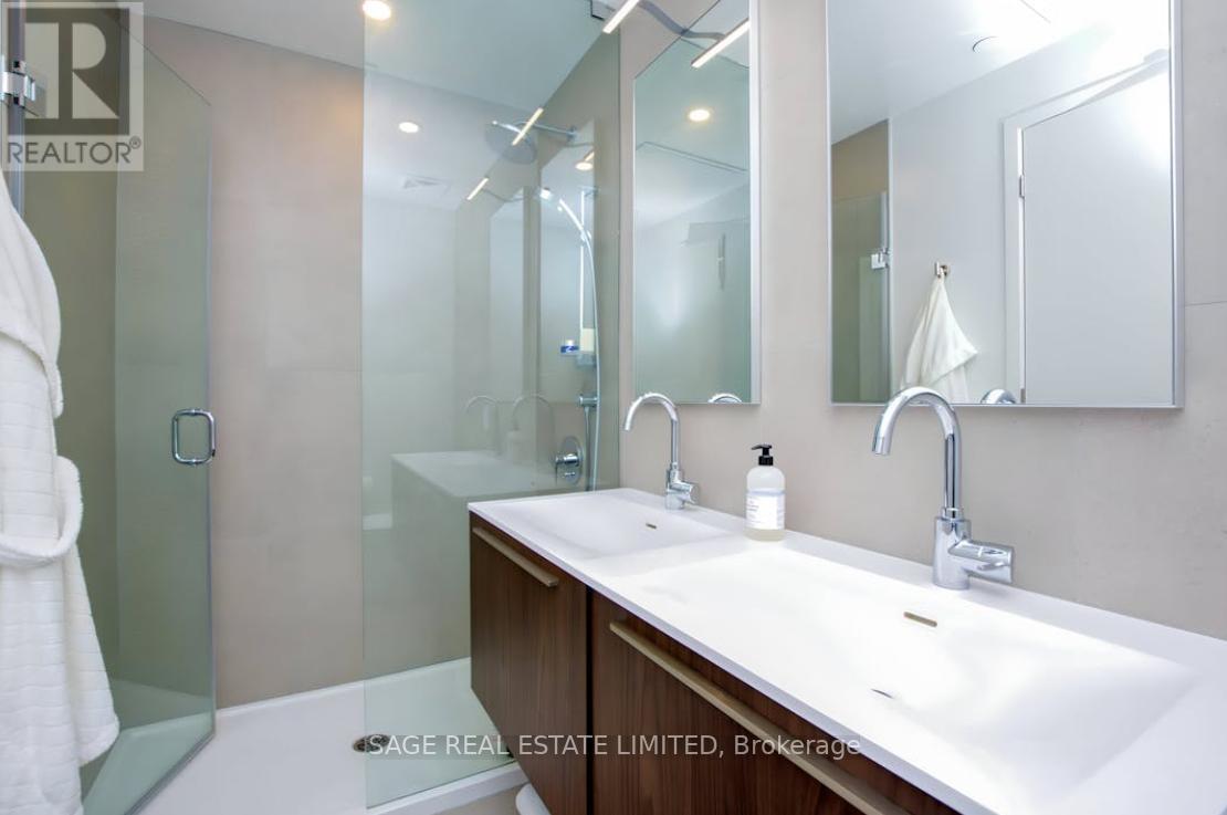 801 - 2720 Dundas Street W, Toronto, Ontario M6P 1Y2 - Photo 7 - W13475562
