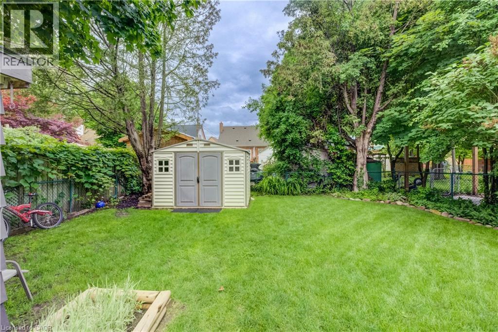 38 Sydney Street N, Kitchener, Ontario  N2H 3L5 - Photo 30 - 40842020