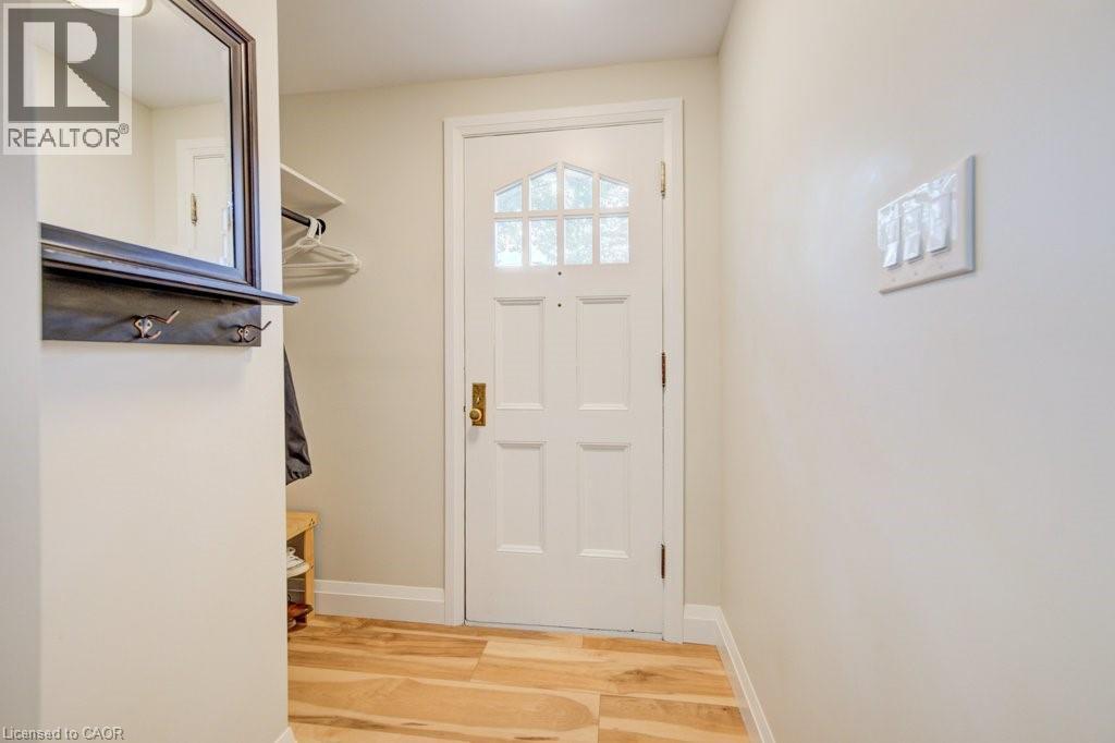 38 Sydney Street N, Kitchener, Ontario  N2H 3L5 - Photo 4 - 40842020