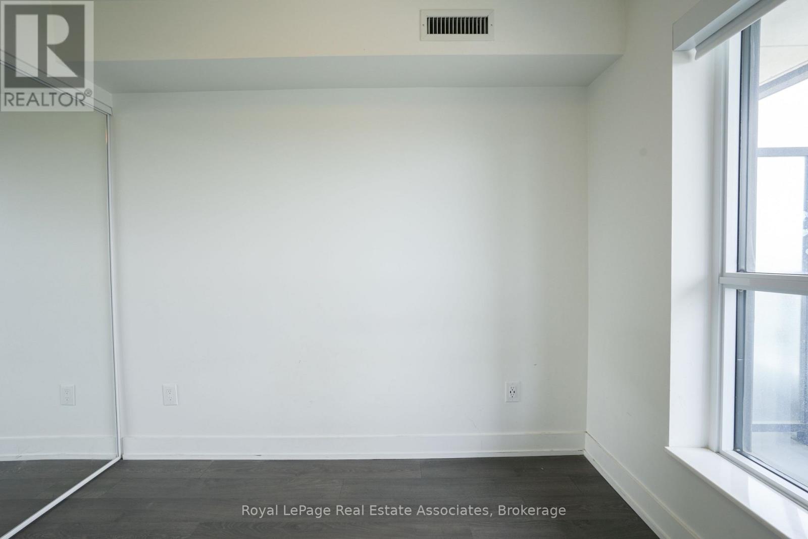 1828 - 5 Mabelle Avenue, Toronto, Ontario  M9A 0C8 - Photo 9 - W13475900
