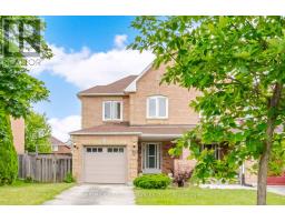 82 MUIRLAND CRESCENT, Brampton, Ontario