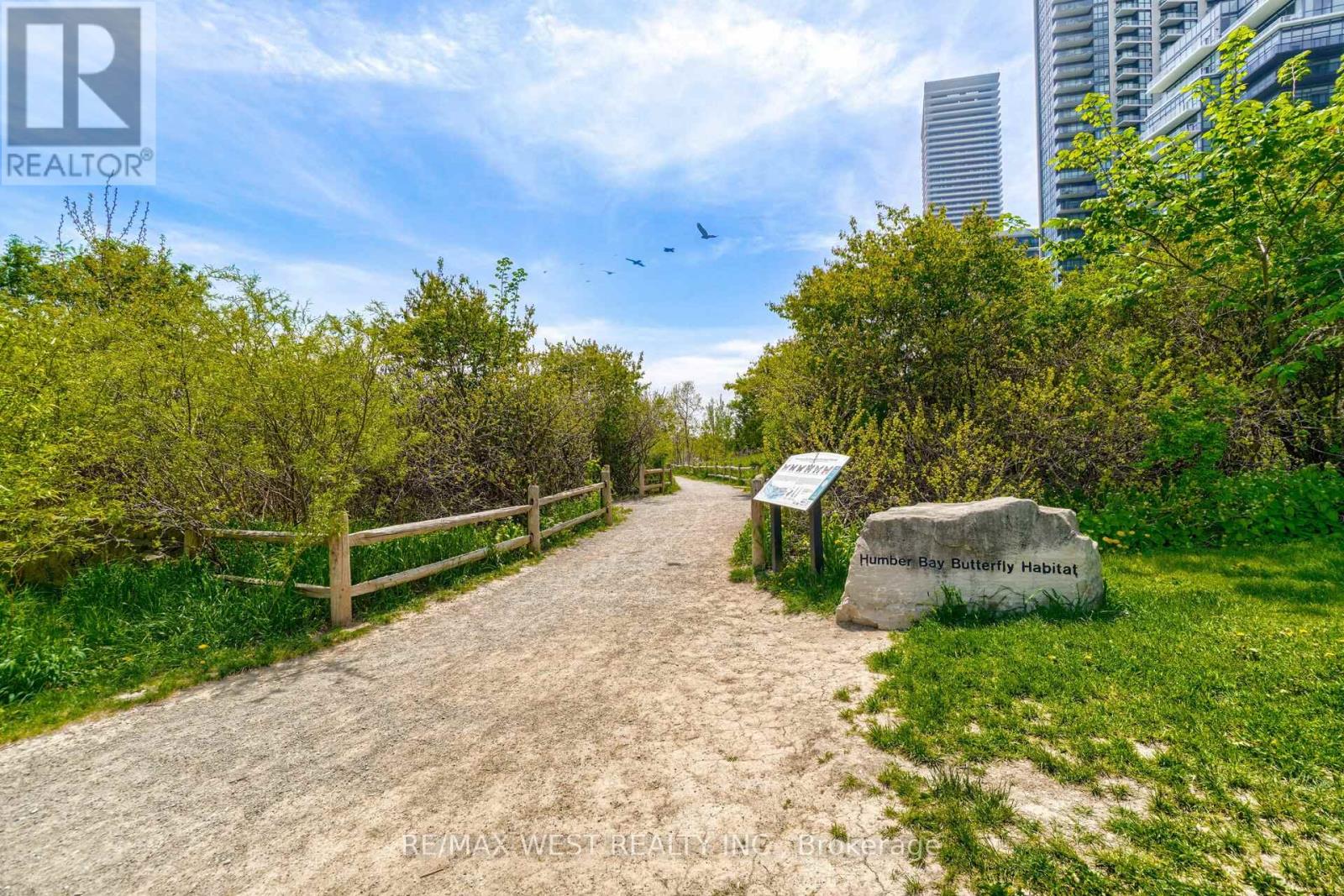 2006 - 70 Annie Craig Drive S, Toronto, Ontario  M8V 0G2 - Photo 41 - W13475986