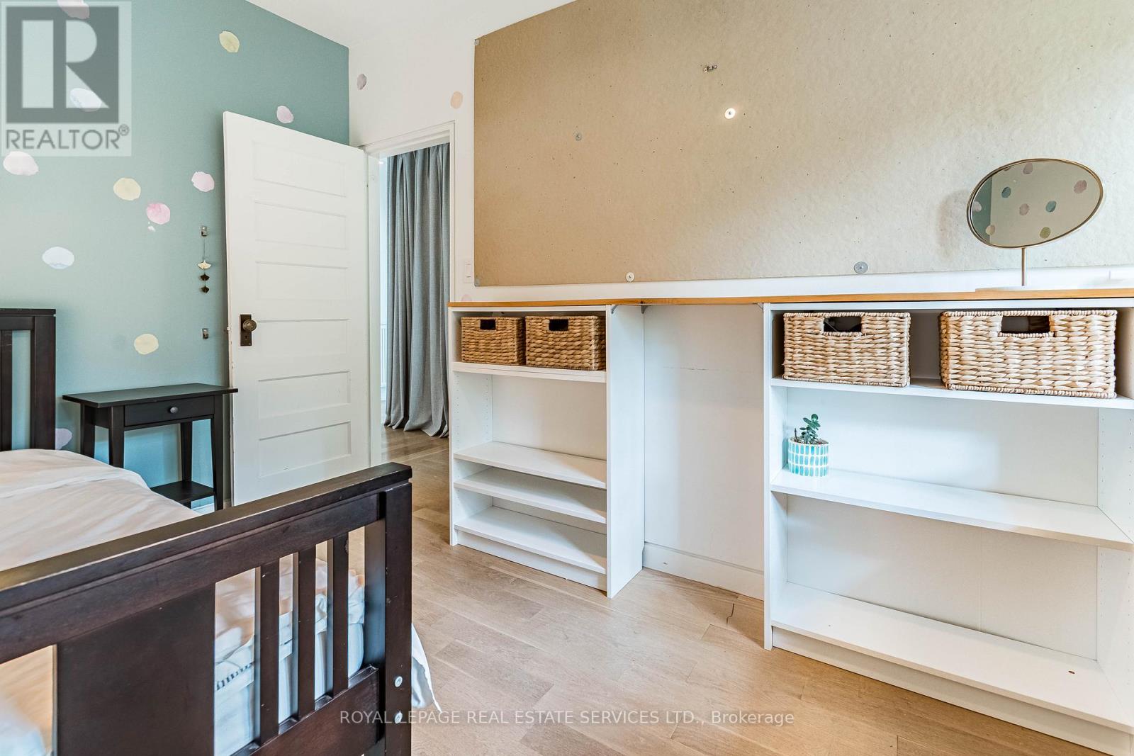 241 Garden Avenue, Toronto, Ontario  M6R 1J2 - Photo 19 - W13476092