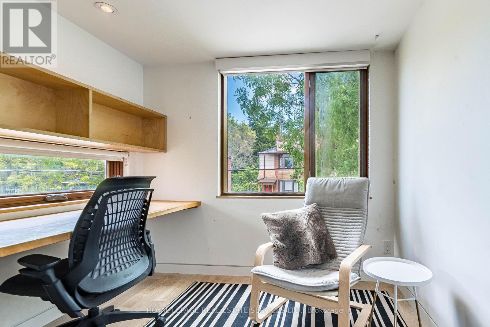 241 Garden Avenue, Toronto, Ontario  M6R 1J2 - Photo 24 - W13476092