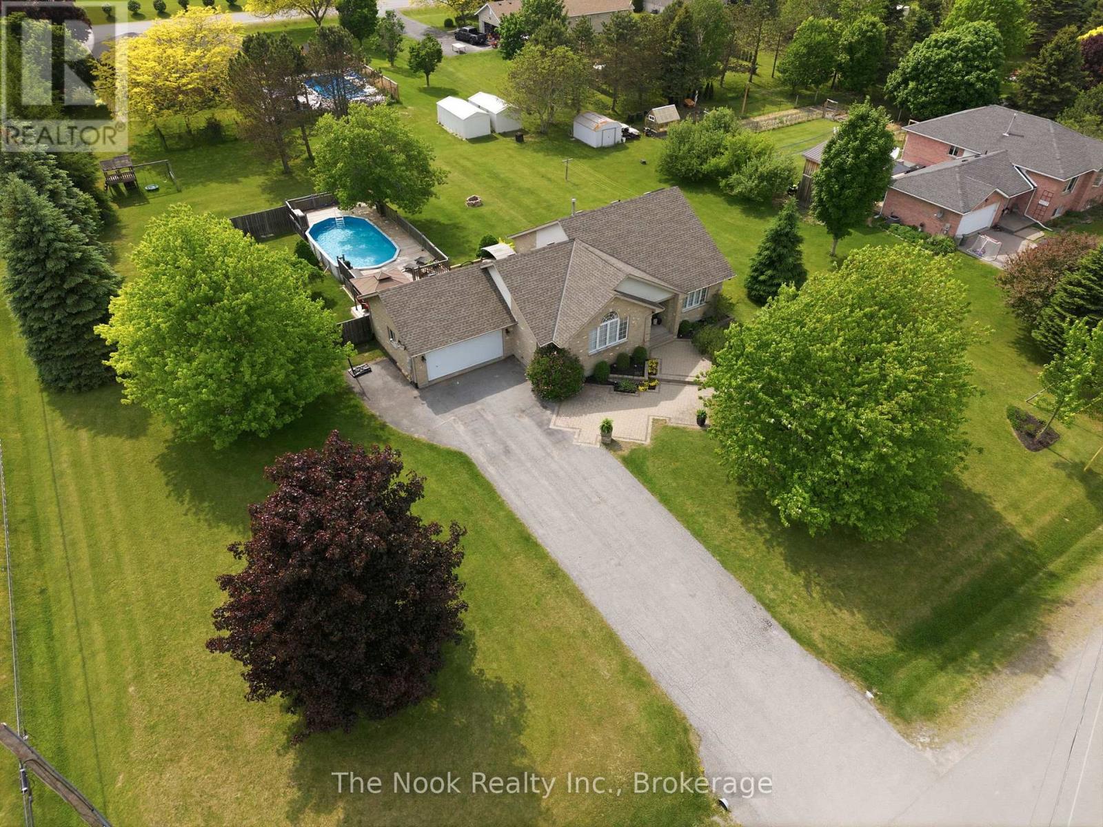 2 Theresa Street, Cobourg, Ontario  K9A 4J7 - Photo 2 - X13423888