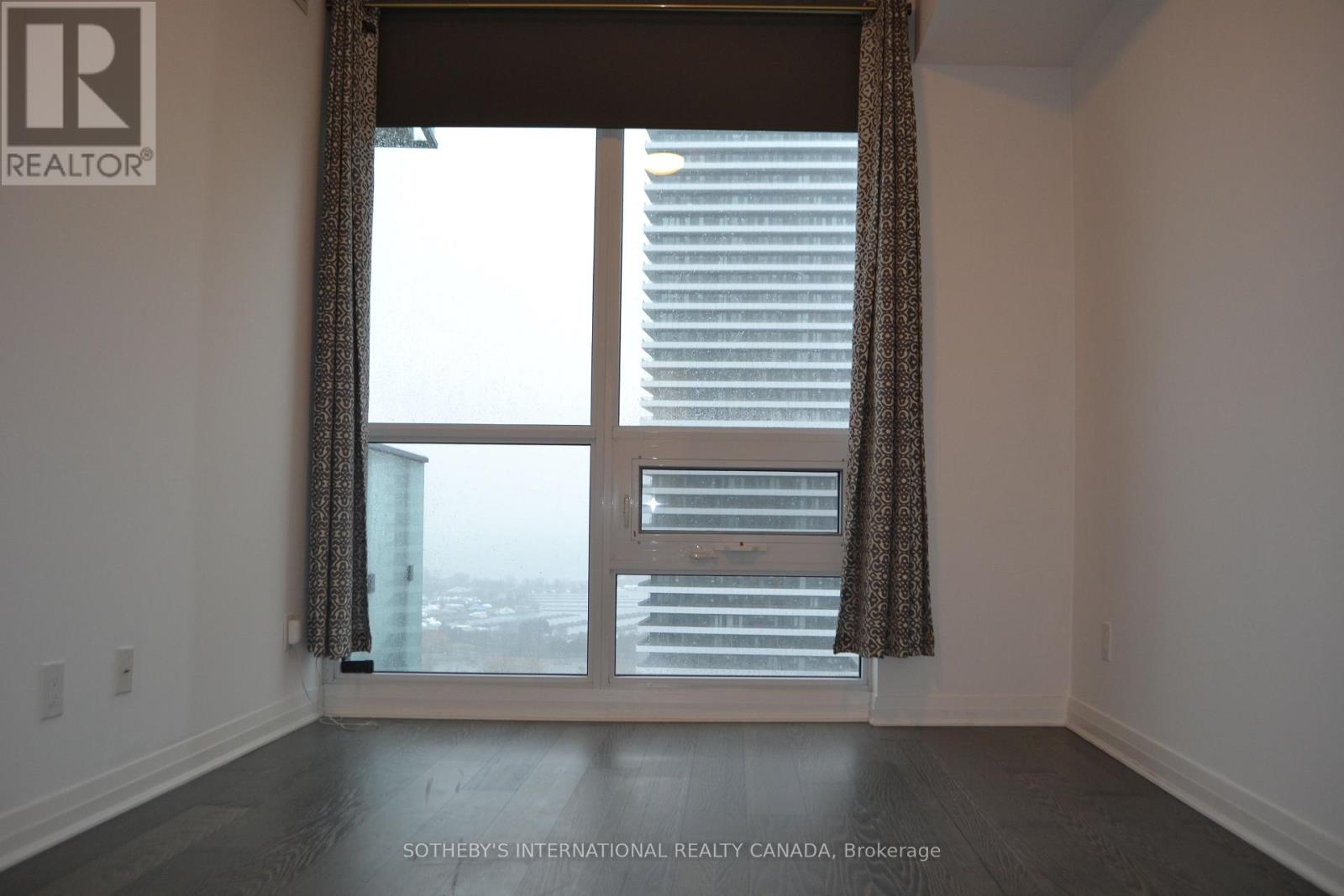 2705 - 59 Annie Craig Drive, Toronto, Ontario  M8V 0C4 - Photo 8 - W13476274