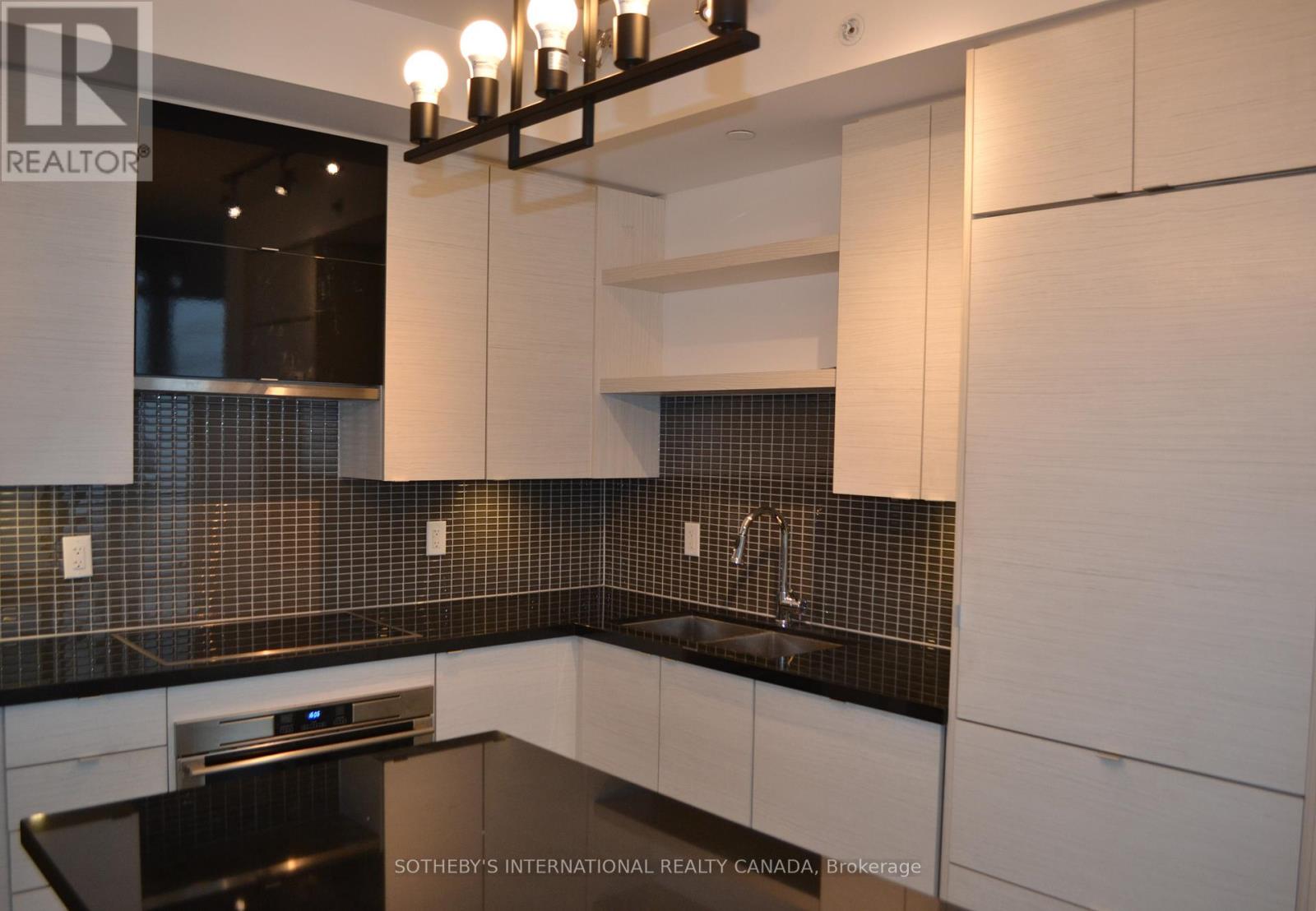 2705 - 59 Annie Craig Drive, Toronto, Ontario  M8V 0C4 - Photo 5 - W13476274