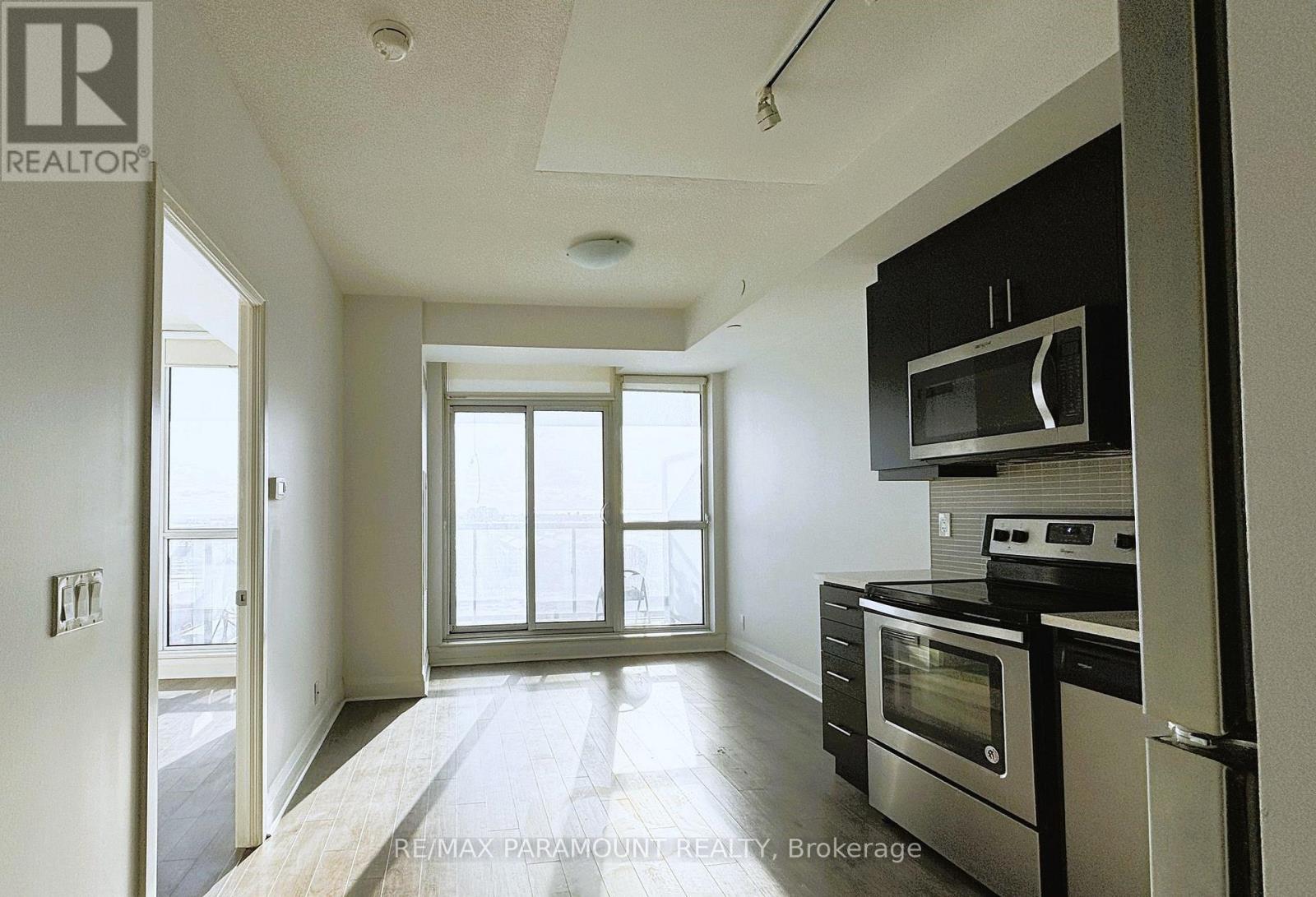 607 - 17 Zorra Street, Toronto, Ontario M8Z 4Z6 - Photo 8 - W13476350