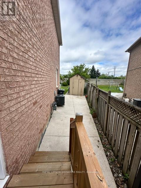 Bsmt - 156 Twin Pines Crescent, Brampton, Ontario  L7A 1N2 - Photo 26 - W13476436