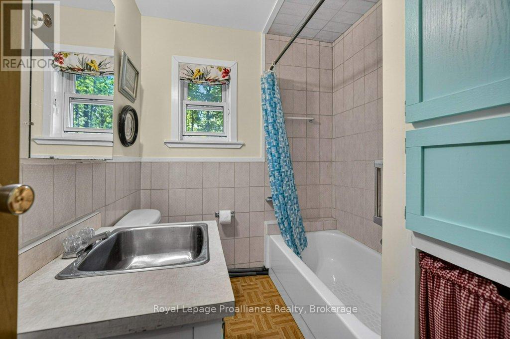 477 Fire Route 93, Havelock-Belmont-Methuen, Ontario  K0L 2H0 - Photo 37 - X13474216