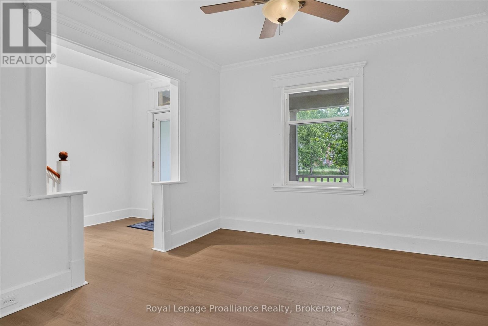 367 Edinburgh Street, Peterborough, Ontario  K9H 3G1 - Photo 9 - X13474184