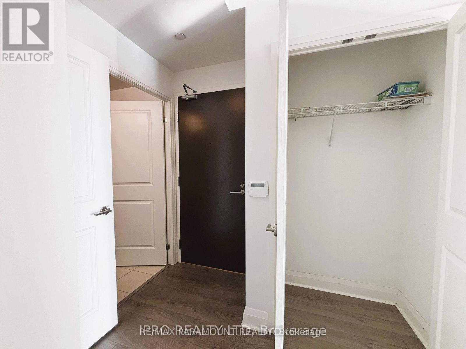 607 - 17 Zorra Street, Toronto, Ontario M8Z 4Z6 - Photo 11 - W13476350