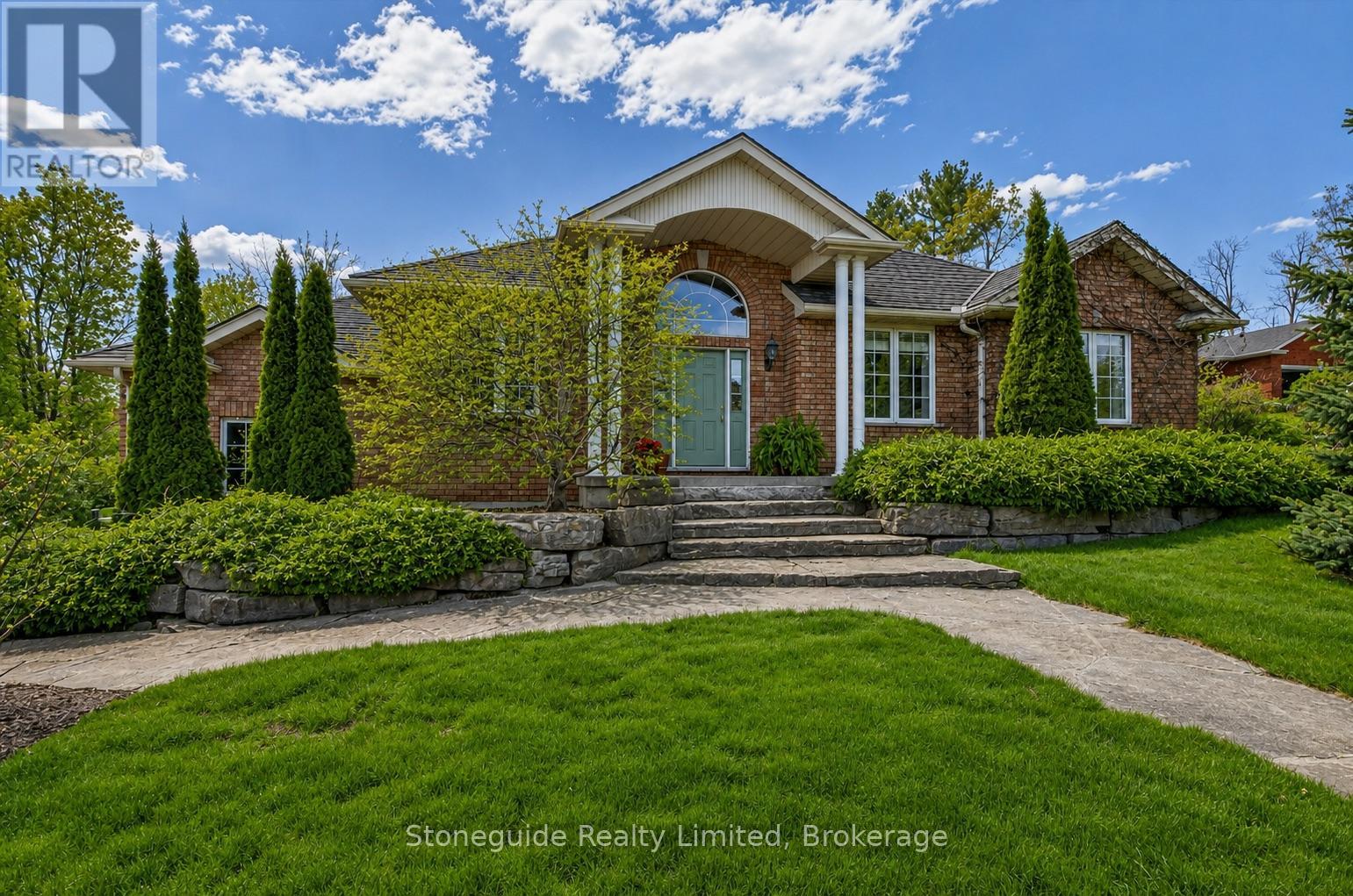 1580 COLLEGE PARK DRIVE, Peterborough, Ontario
