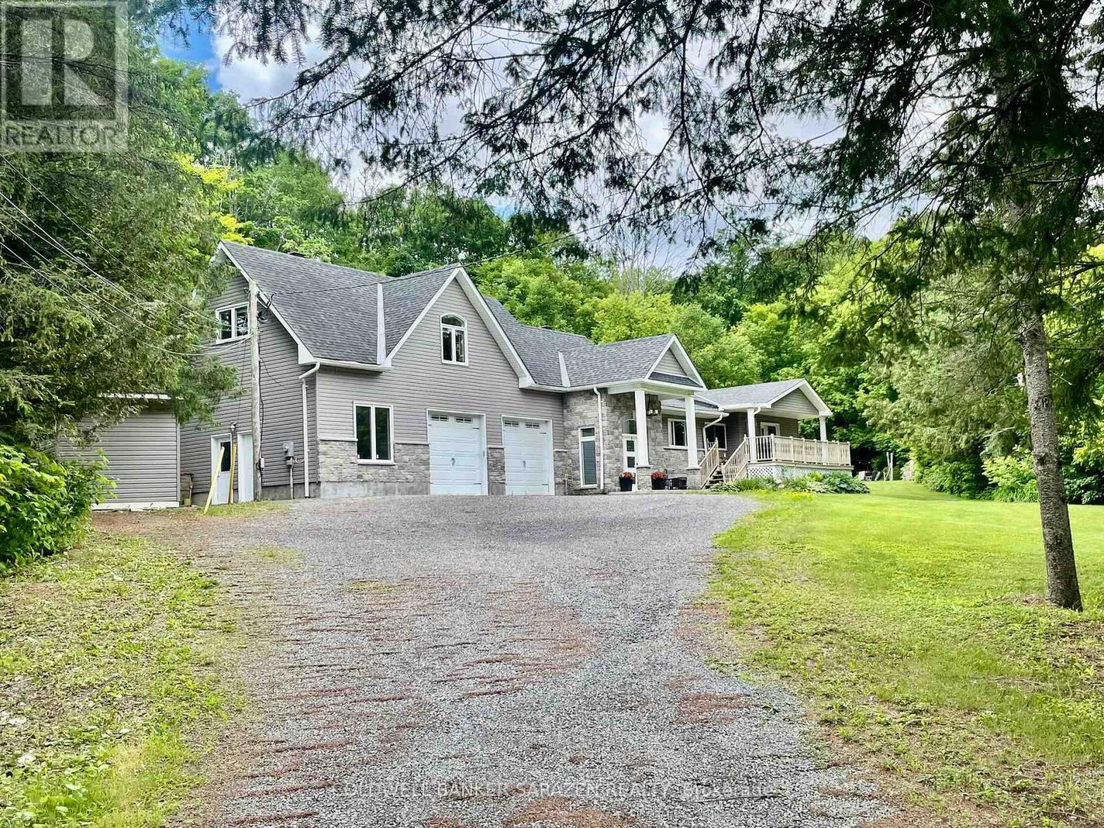 1110 DUNNING ROAD, Ottawa, Ontario