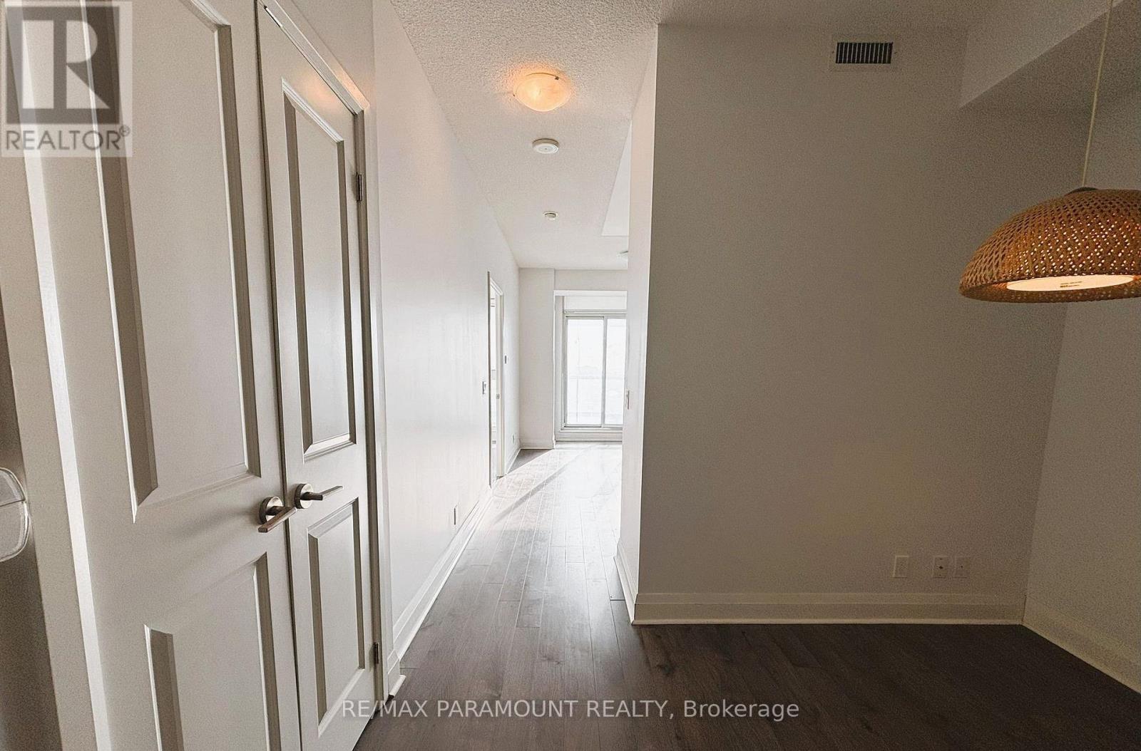 607 - 17 Zorra Street, Toronto, Ontario M8Z 4Z6 - Photo 6 - W13476350