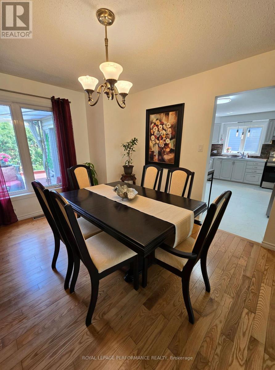 61 Hawley Crescent, Ottawa, Ontario  K2M 1T4 - Photo 7 - X13247836